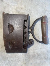 Antique Ornate Charcoal Clothes Sad Iron Household Tool Wood Handle 