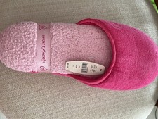 Victorias Secret Slippers Pink Large NWT