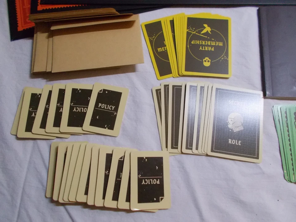 Secret H1tler Juego de Mesa Adulto Estrategia Y Traición COMPLETO LIMPIO EXCELENTE Foto 4 de 4