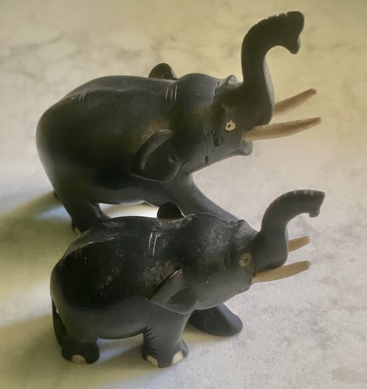 Pair of Vintage of Small Carved Elephants Black W/tusks
