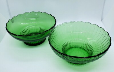 Lot of 2 EO Brody CO Green Glass Bowl Dish Scalloped MCM Vintage Candle Plant