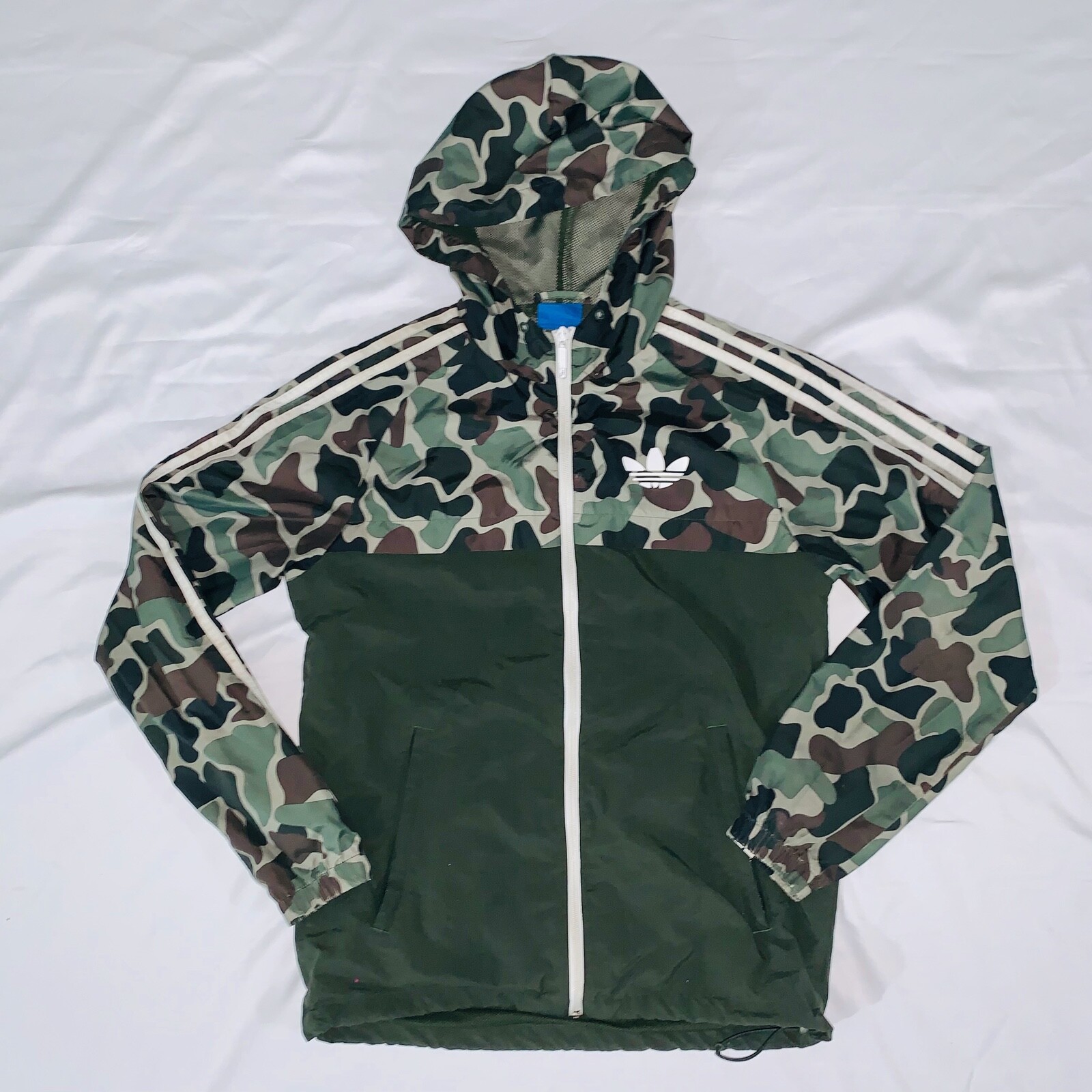 Super Rare Adidas Originals Camo Windbreaker Jacket Camouflage Green Small image 6