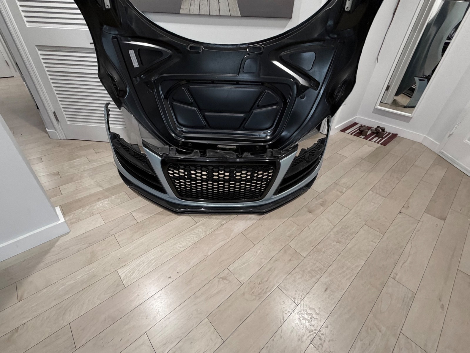 Audi R8 Front Engine lids Set Black