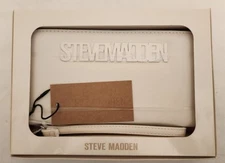 WRISTLET WALLET ,STEVE MADDEN VANILLA BZIPEEE NEW SEALED IN BOX with TAGS