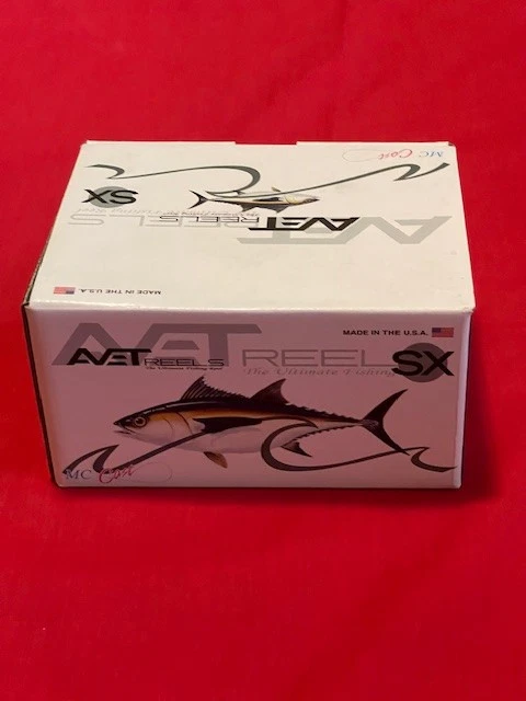 New Avet SXJ MC "Magic Cast" 5.3 Lever Drag Reel- rare gold LEFT HAND RETRIEVE - Image 4 of 4