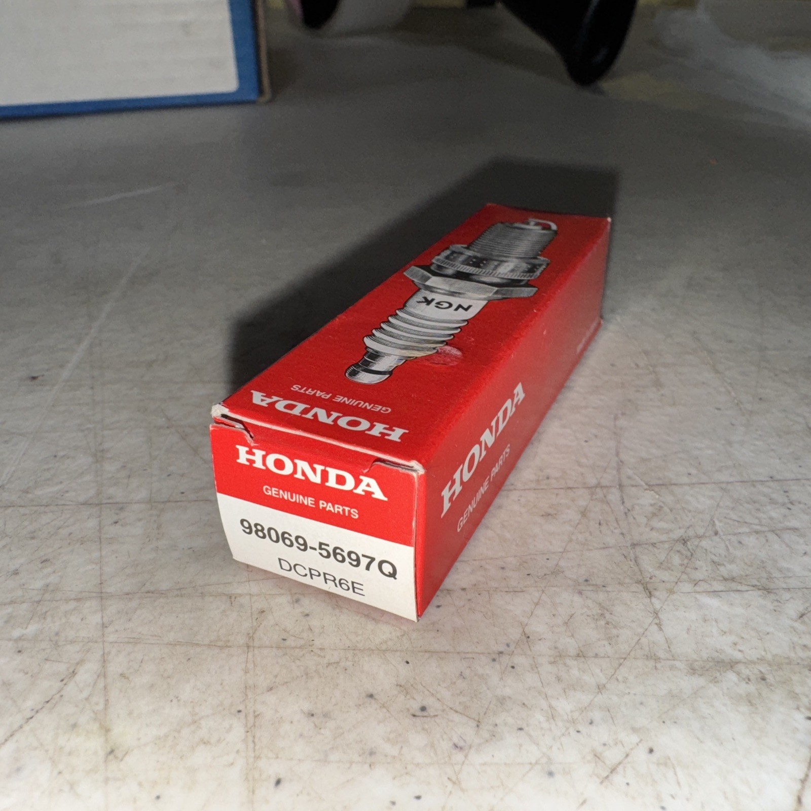 Fits NGK NGK3481 Spark plug  DCPR6E Nickel fits HONDA VICTORY