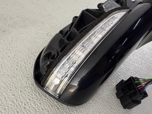 OEM | 2015 - 2017 Ford Fusion Side View Heated Mirror (Right/Passenger) - Picture 10 of 12