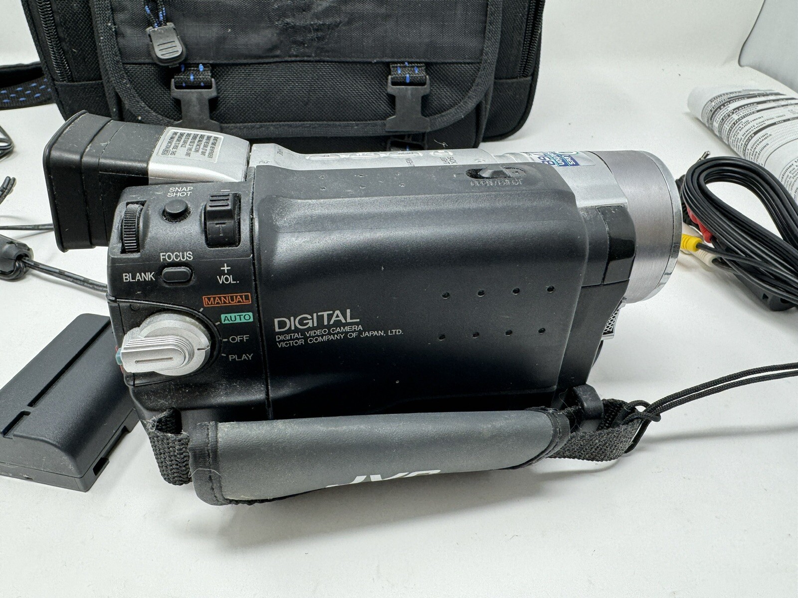 JVC GRDVL520U Mini DV Digital HighBand Video Camcorder Camera Tested