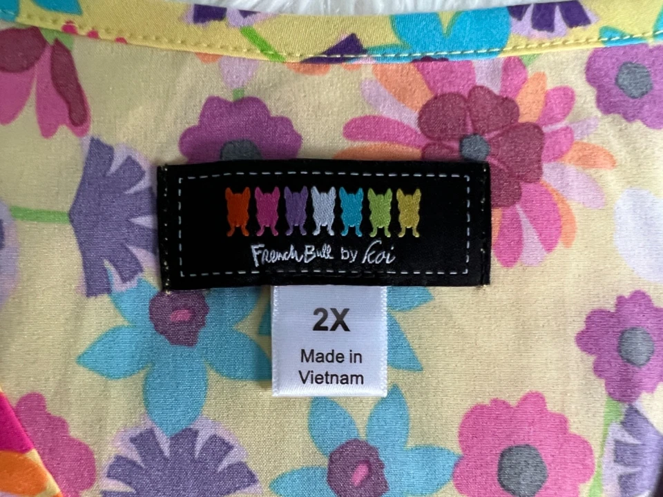 Koi French Bull Scrub Top Women’s 2X Yellow Lulu Gerbera’s Daisy Nursing Medical - Image 2 of 4