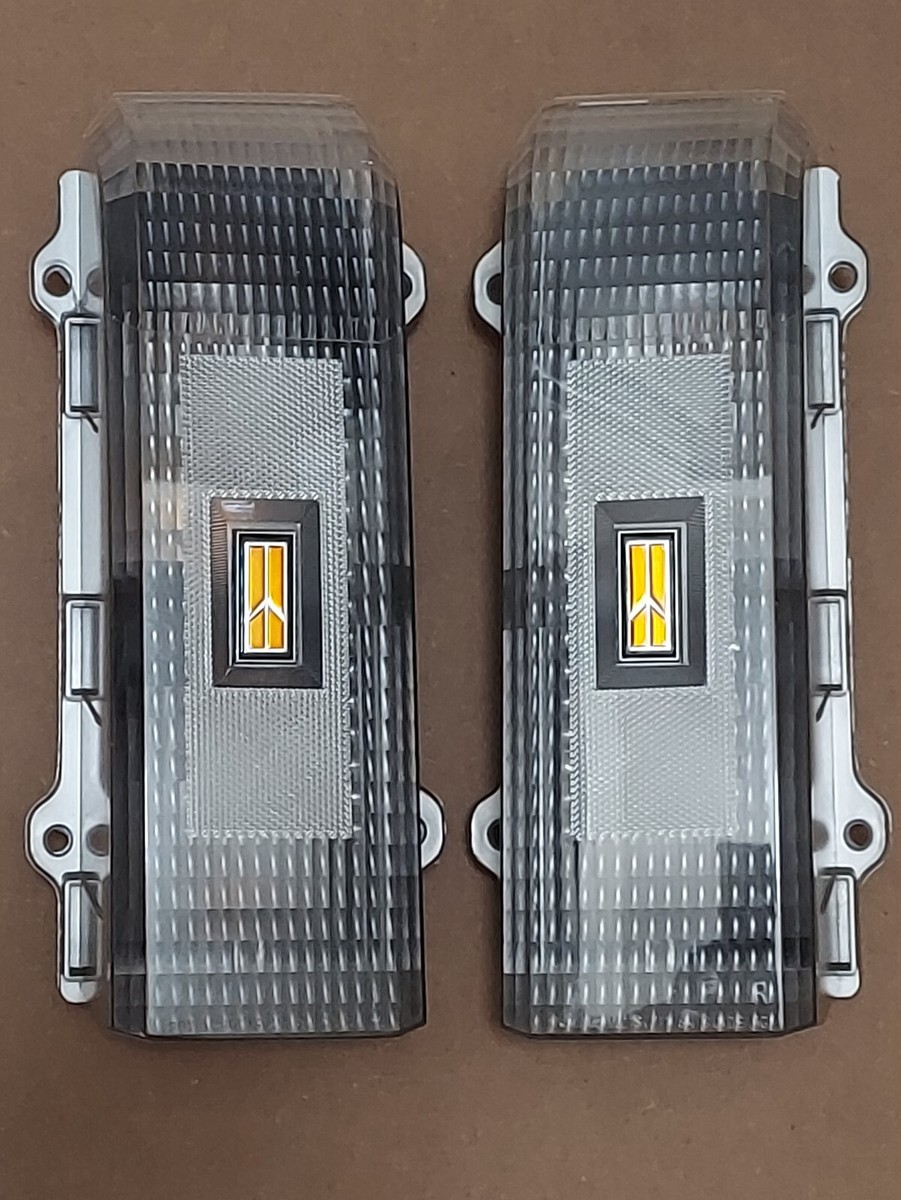 1984 to 1988 Oldsmobile Cutlass Custom Clear Tail Light Set with
