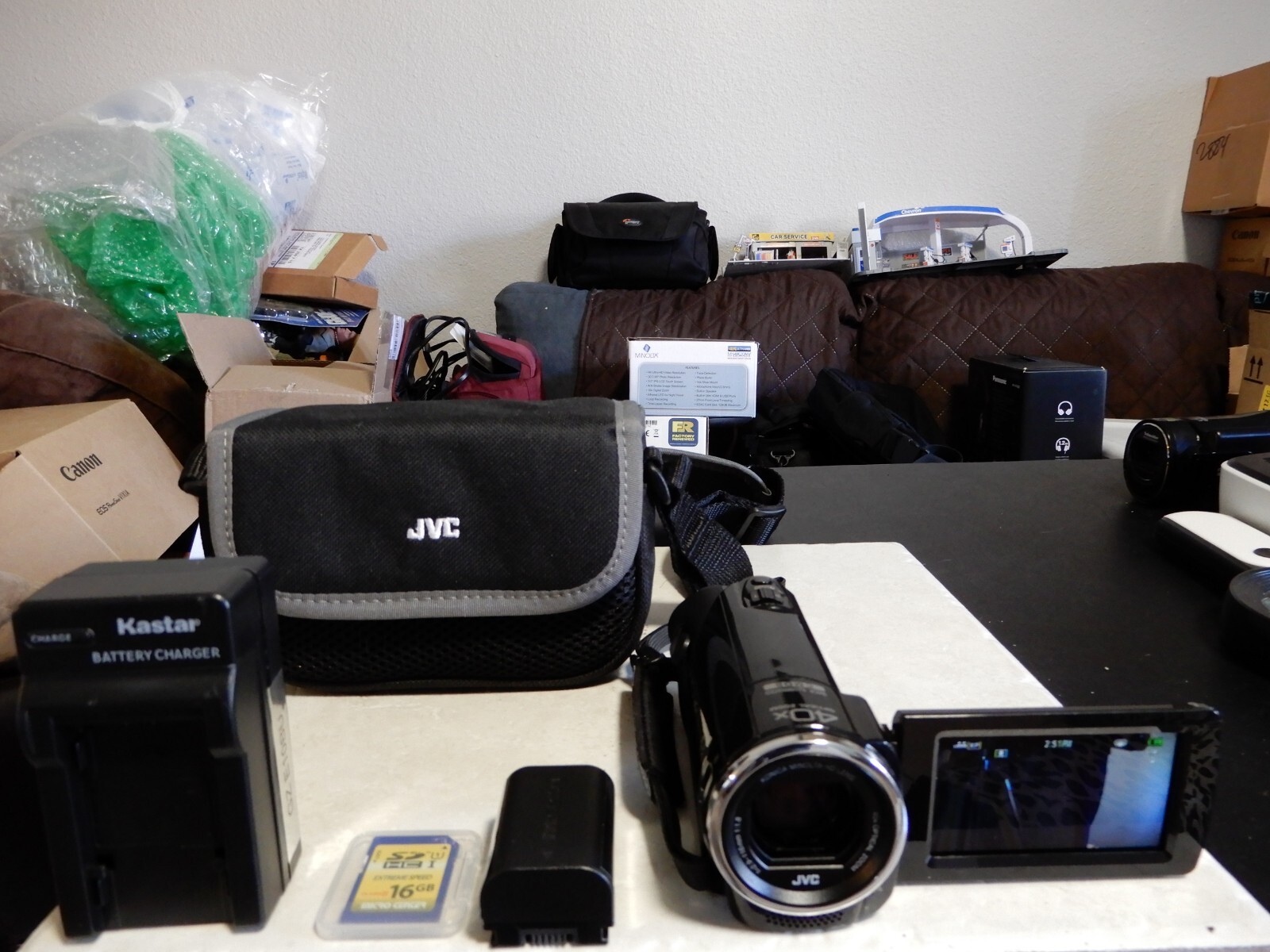 JVC everio GZ-E10BU HD Great Camera