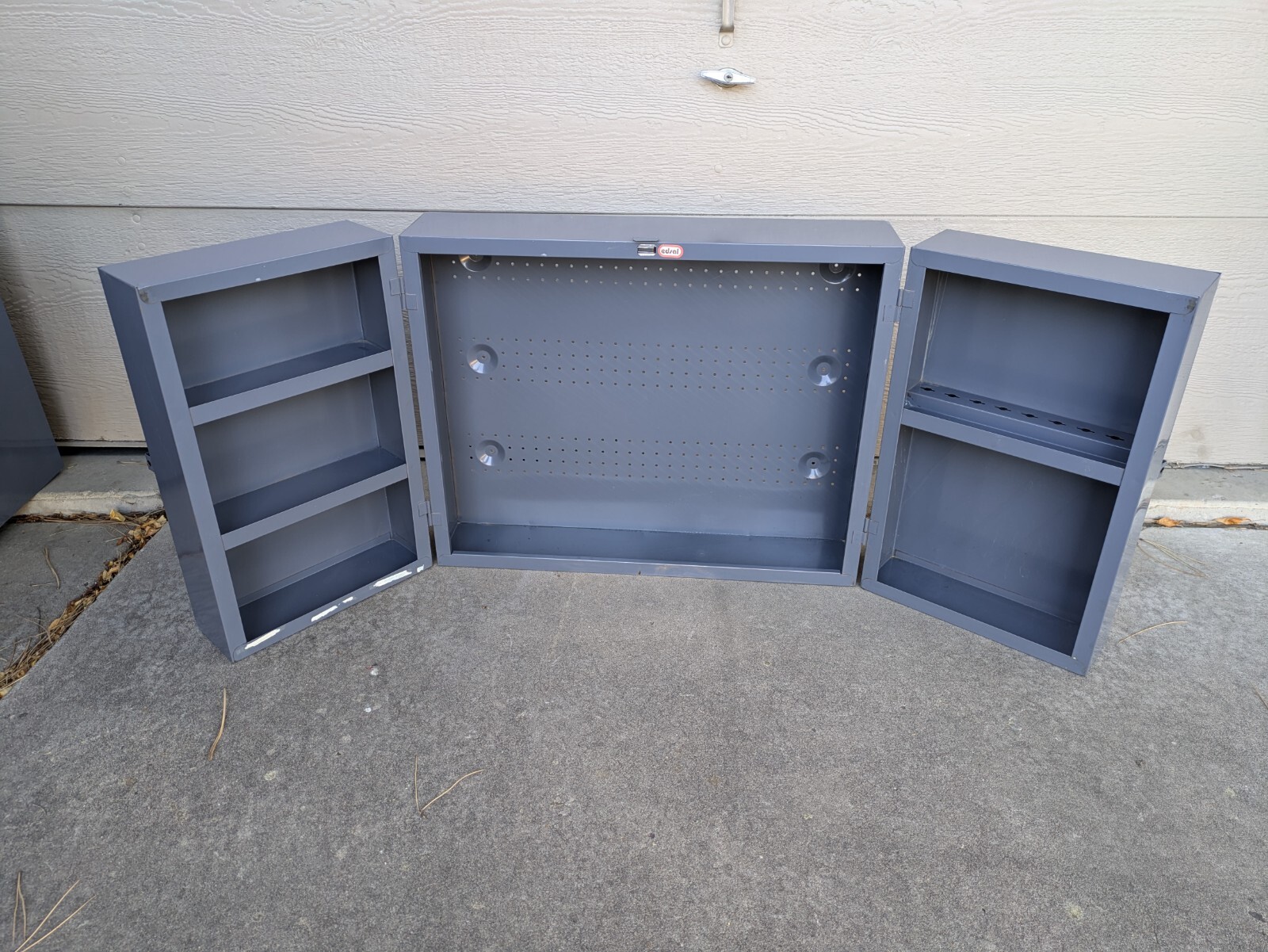 Edsal Industrial Steel Metal Wall Tool Box Work Shop Locker Cabinet w Doors B