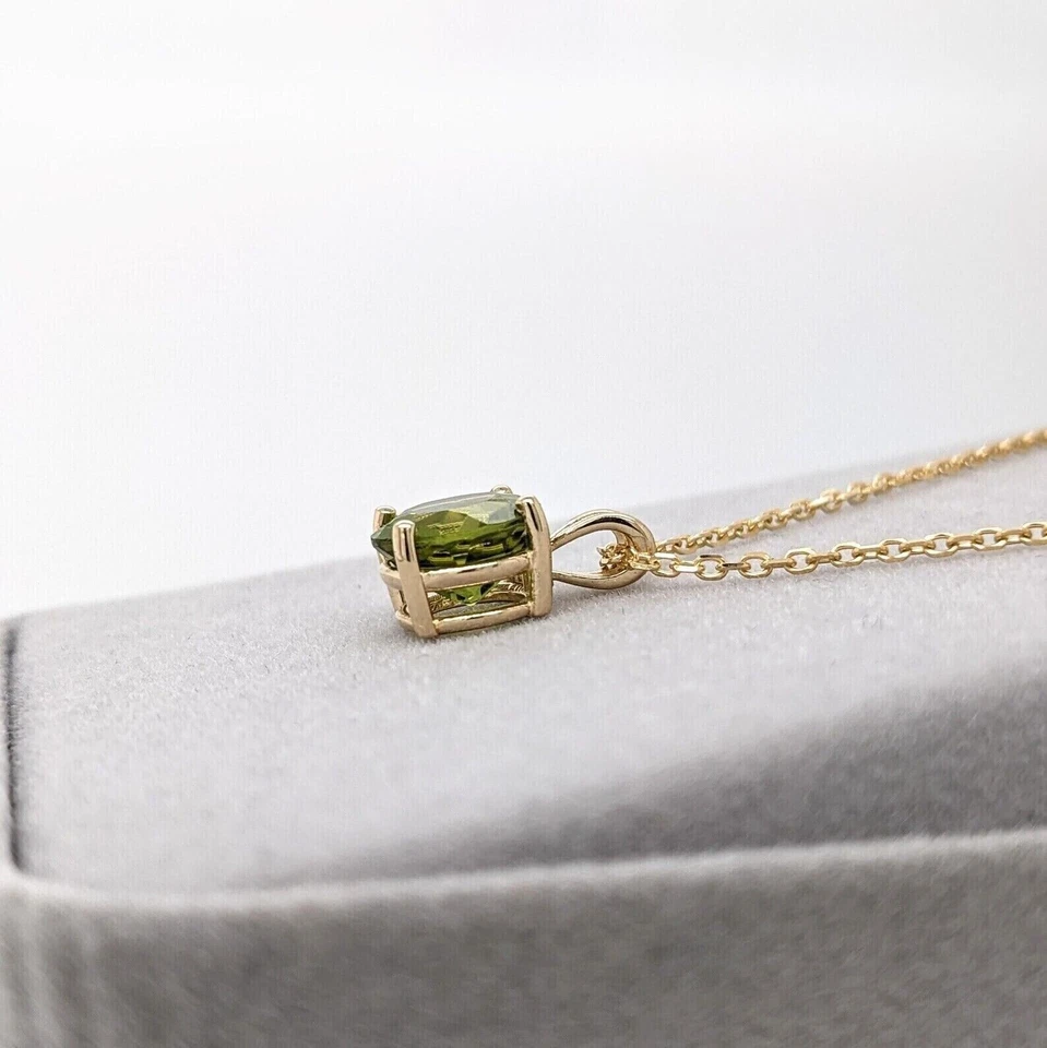 Collar solitario 925 chapado en oro amarillo de 14k peridoto natural corte redondo de 2 quilates Foto 3 de 4