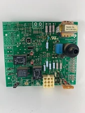 553130 TRANE D672387P01 Furnace Control Circuit Board used