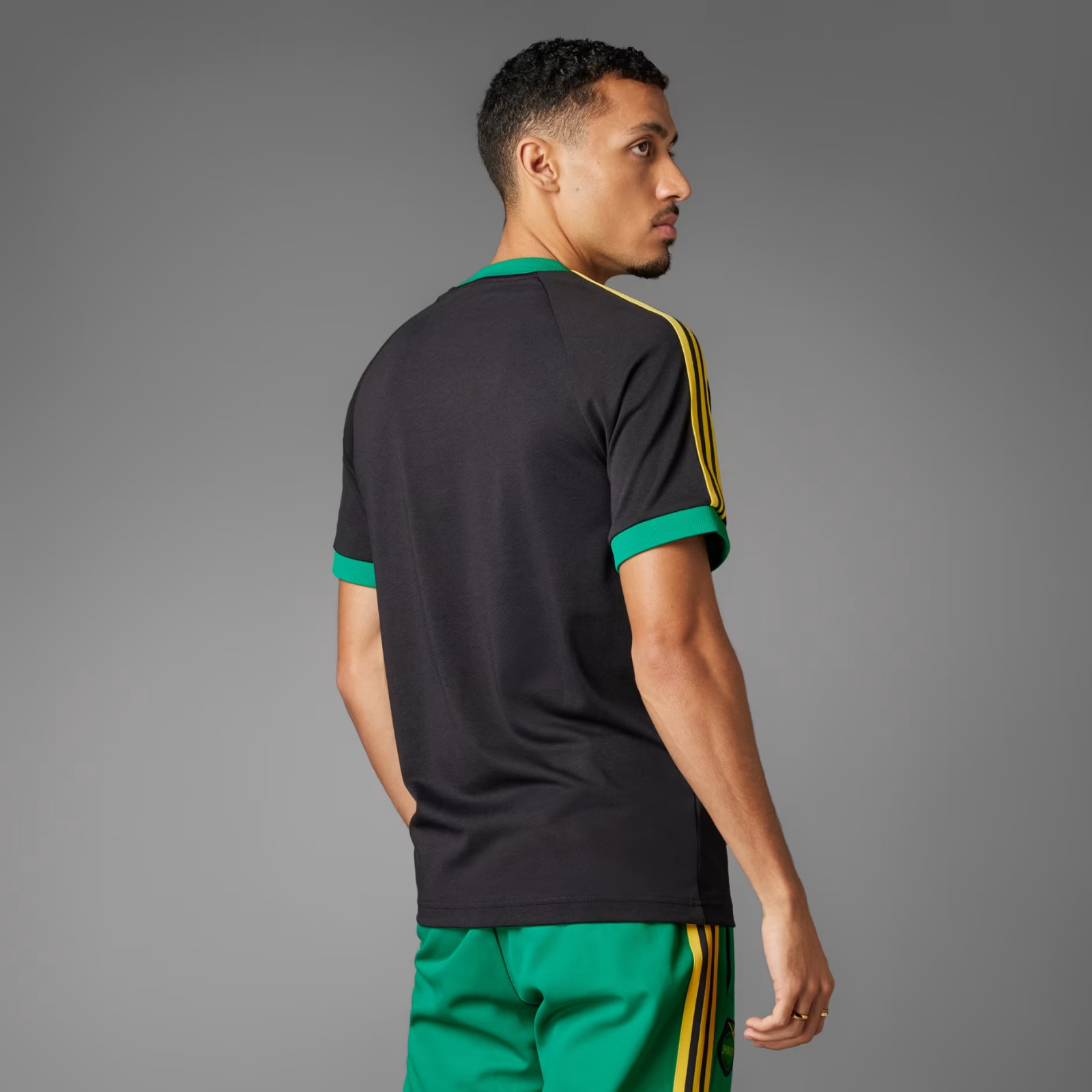 adidas Originals Men's Adicolor OG Jamaica Trefoil 3-Stripes Trefoil Tee IT7807 image 4