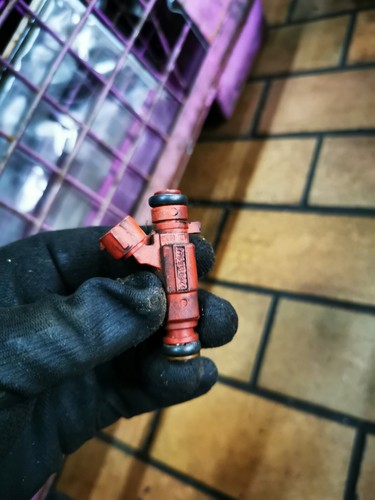 Nissan Almera II N16 Kraftstoffventil Einspritzdüse Bosch 0280155940 16600-9F600