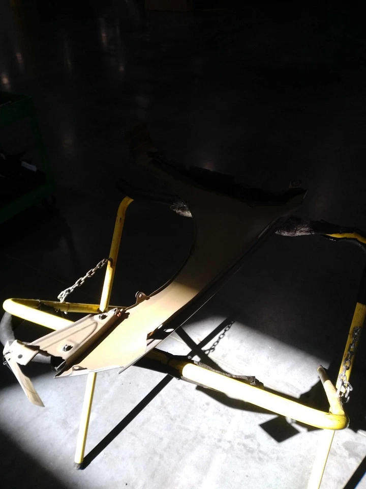 Guardabarros delantero izquierdo usado se adapta a: Honda Civic Cpe L 2003. Delantero izquierdo grado A Foto 2 de 4