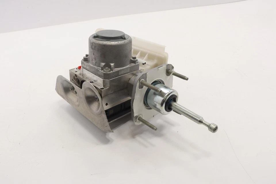 2023 - 2025 JEEP WAGONEER ABS ANTI LOCK BRAKE PUMP MODULE OEM 68636940AA - Image 4 of 4