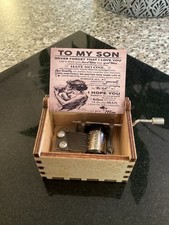 Wooden Small Music Box Mother To Son Plays “You are My Sunshine” Excellent..