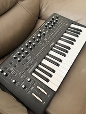 Moog Messenger Monophonic Analog Keyboard Synthesizer for Recording