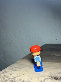 LEGO Duplo Lego Ville Boy Child Freckles w Hat  Minifigure Figure 