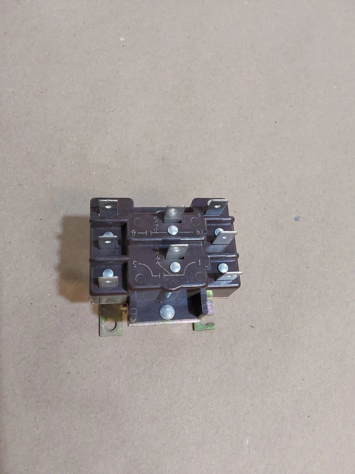 White-Rodgers 91-132006-13083 Relay  - Image 2 of 3