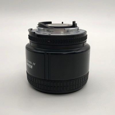 Nikon AF NIKKOR 85mm f/1.8 D Lens (Nikon F Mount) Excellent
