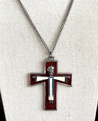 Large Vintage Edco Italy Red White Enamel Crucifix Cross Necklace Silvertone