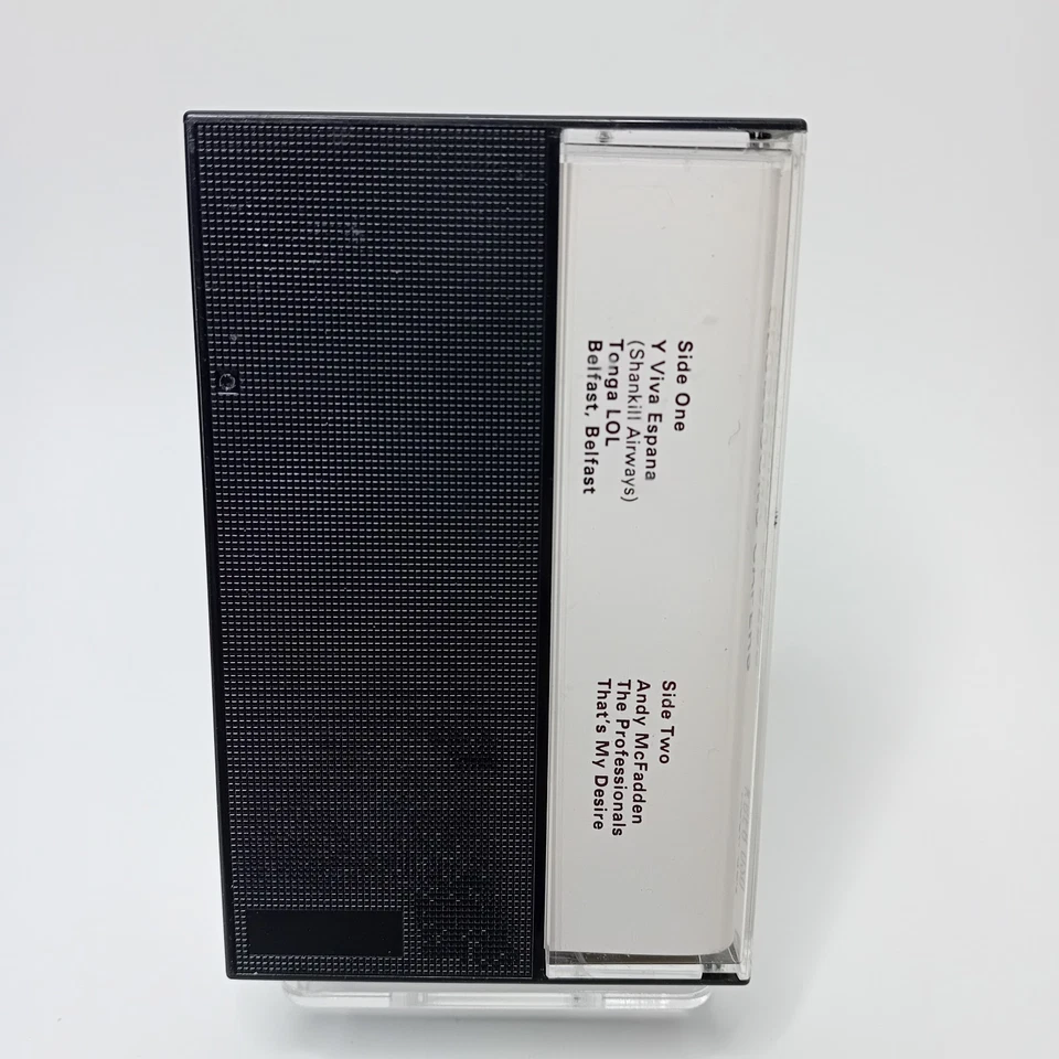 CLUB SOUND CAPERS CASSETTE TAPE 1995 - RARE RETRO MUSIC ALBUM - Image 3 of 4