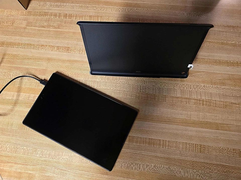 Amazon Fire HD 10 (9th Generation) 64GB, Wi-Fi, 10.1in - Black without... - Image 2 of 4