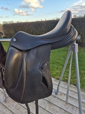 Fast neuer Erreplus Dressursattel Modell "Impulse", Monoblatt, 18 Zoll