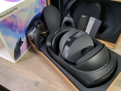 Meta Quest Pro VR Headset Only w/ Charging Dock & Box - NO Controllers