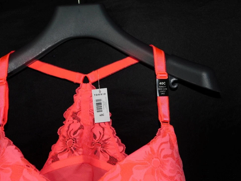 Torrid 40C NWT Pink Lace Perfect T Front Close Bra Underwire Lightly Lined NEW - Image 3 of 4