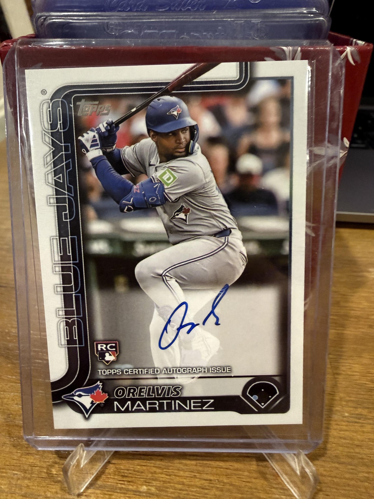 2025 Topps #18 Orelvis Martinez Flagship Real One Autographs