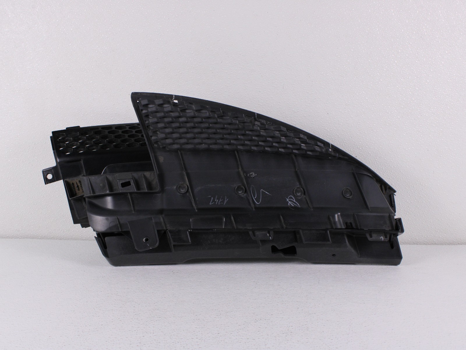 NICE! 2019 2020 2021 2022 2023 MCLAREN GT DRIVER LEFT LED TAILLIGHT W/ TRIM OEM