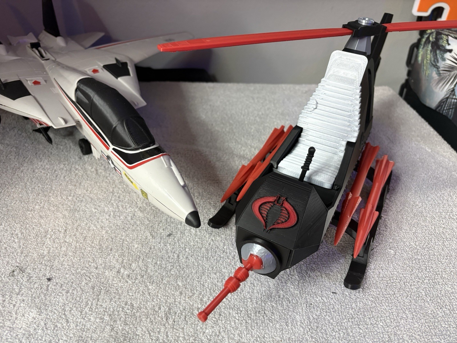 1/12 Cobra Fang helicopter Compatible With 6&rdquo; Action Figures 3d Printed