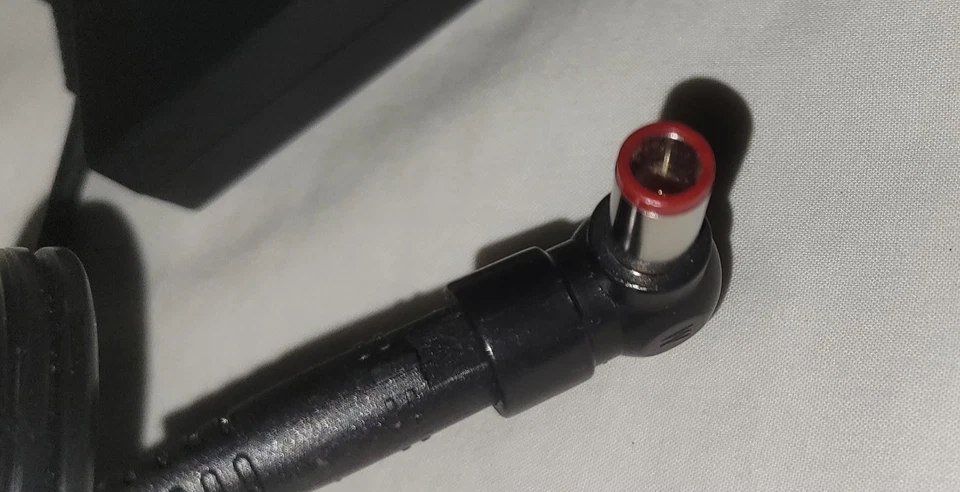 Targus APA91US 19V AC Power Adapter Black W/ Red Tip Used NO Power Cord - Image 2 of 4