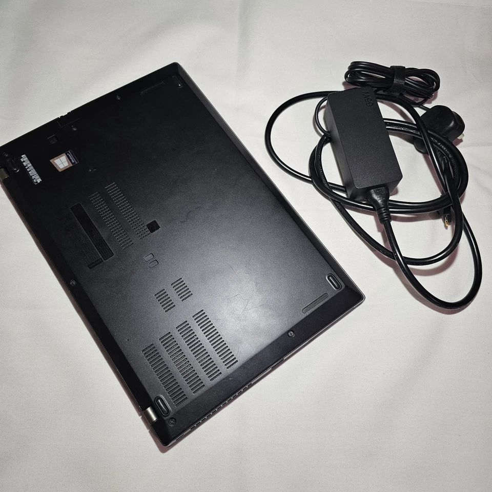 Lenovo ThinkPad T480s · i5-8350U · 8GB · 256GB, photo 3 of 5
