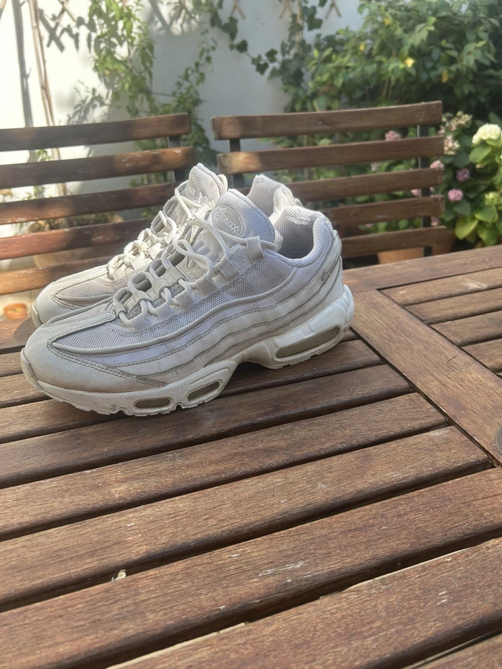 Nike Air Max 95 Essential, foto 2 di 5