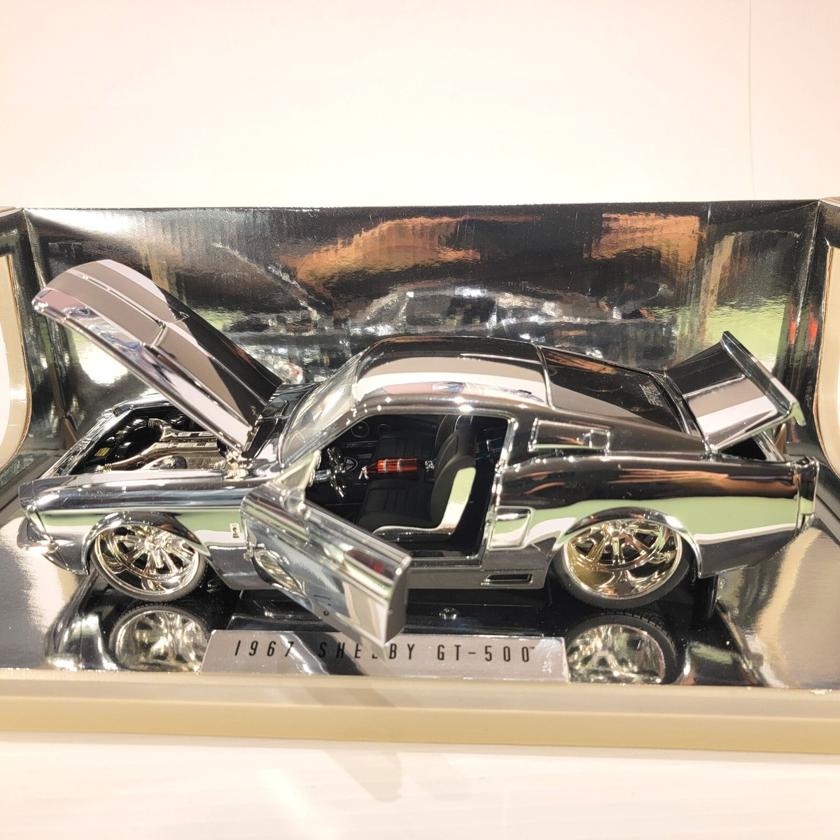 ミニカー JADA 1967 SHELBY GT500 1/18 1:18 Scale Diecast 1967 Shelby Mustang GT500 