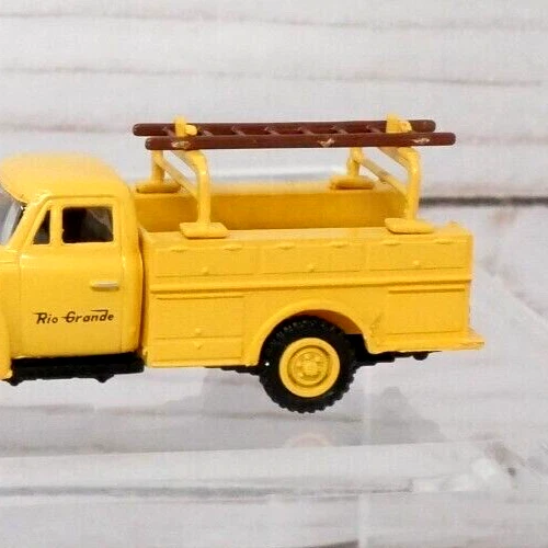 Camionetas Ford F-350 Hy-Rail RTR Mini-Metales '54 HO=1/87 RIO GRANDE-D&RGW-CONSTRUIDAS Foto 4 de 4