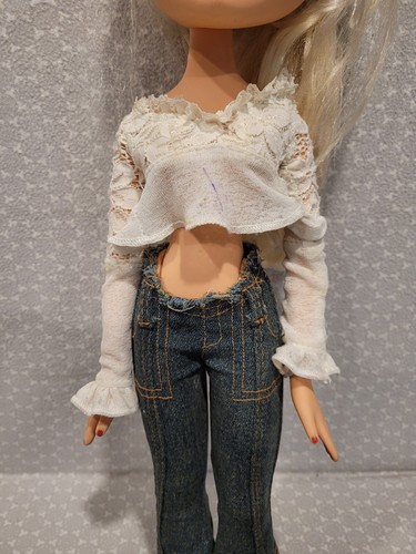 2003 MGA Bratz Cloe bambola bionda taglia jumbo con vestiti jeans pantaloni camicia 24" - Foto 2 di 10