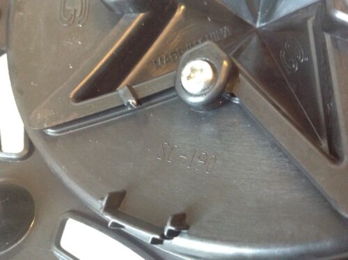 SC-190 KMC XD Series 811 Rockstar II 5/6 Lug Matte Black / Black Star Center Cap - Picture 3 of 5