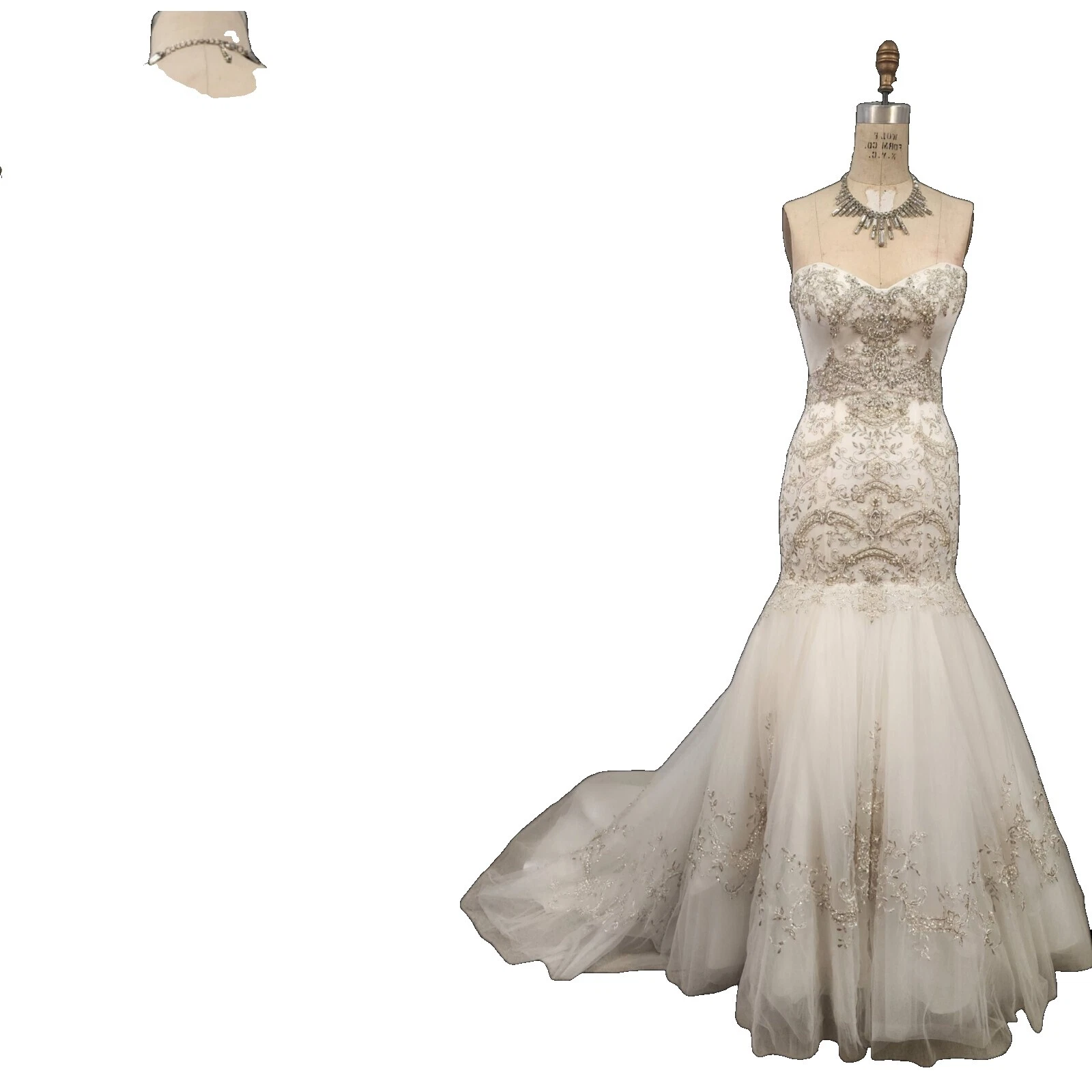 8 Women's Size Strapless Wedding Dresses