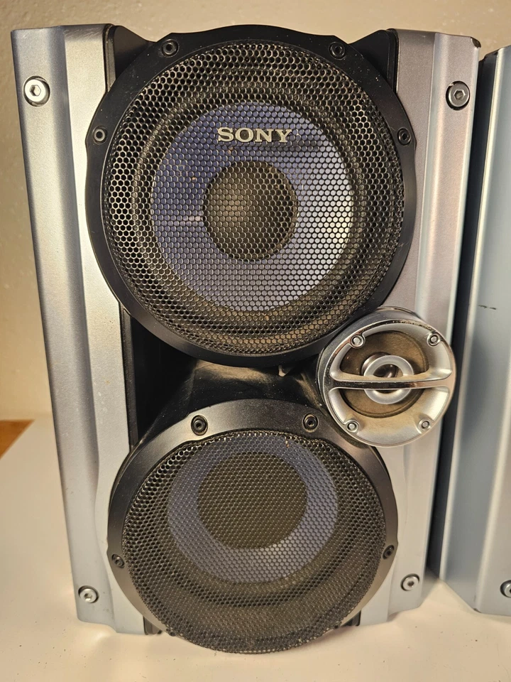 Altavoces de estantería Sony L/R SS-RG444, subwoofer y estéreo SS-WG450 - Ohm probado Foto 2 de 4