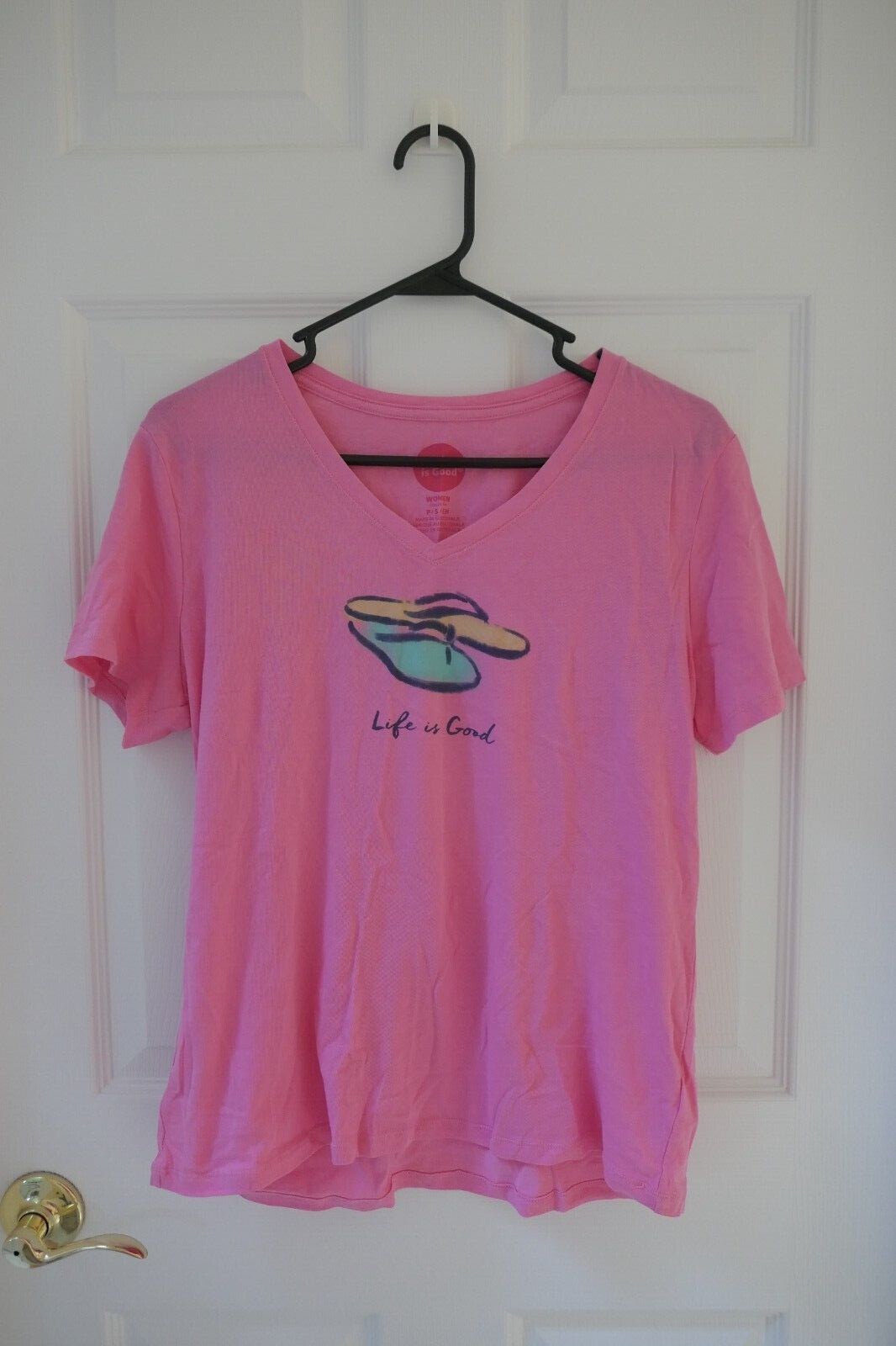 Life is Good Light Pink V-Neck T-Shirt W/ Flip Flop Design Gently Worn ...