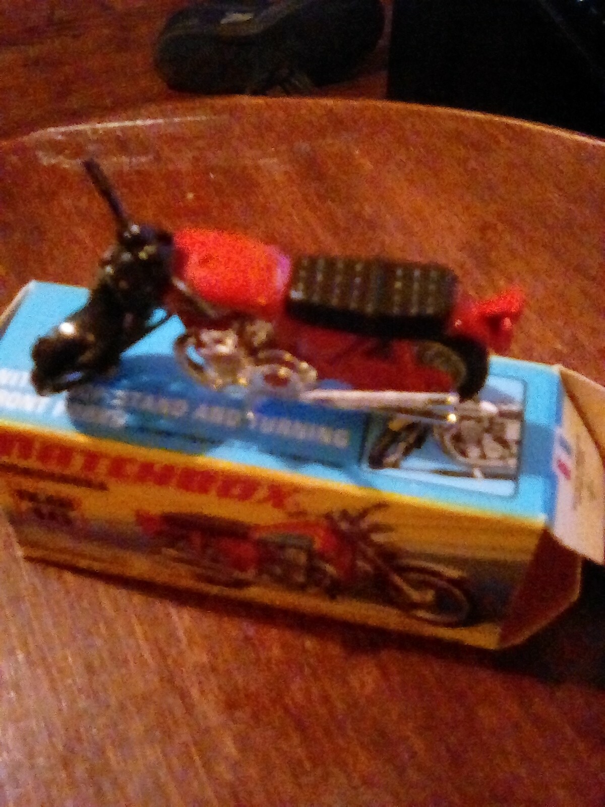Picture 4 of 9