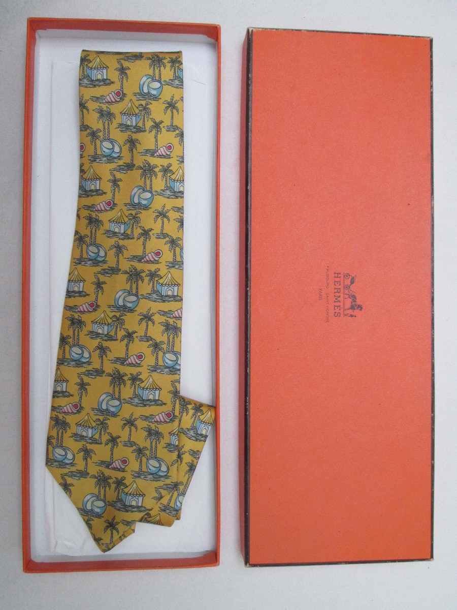 Cravate HERMÈS Authentique En Soie 100% - Couleur Jaune, Longueur 150 Cm, Vintage Avec Sa Boîte, Occasion