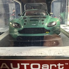 Autoart 1/18 Aston Martin Vantage V12 GT3 Diecast Model Unopened New