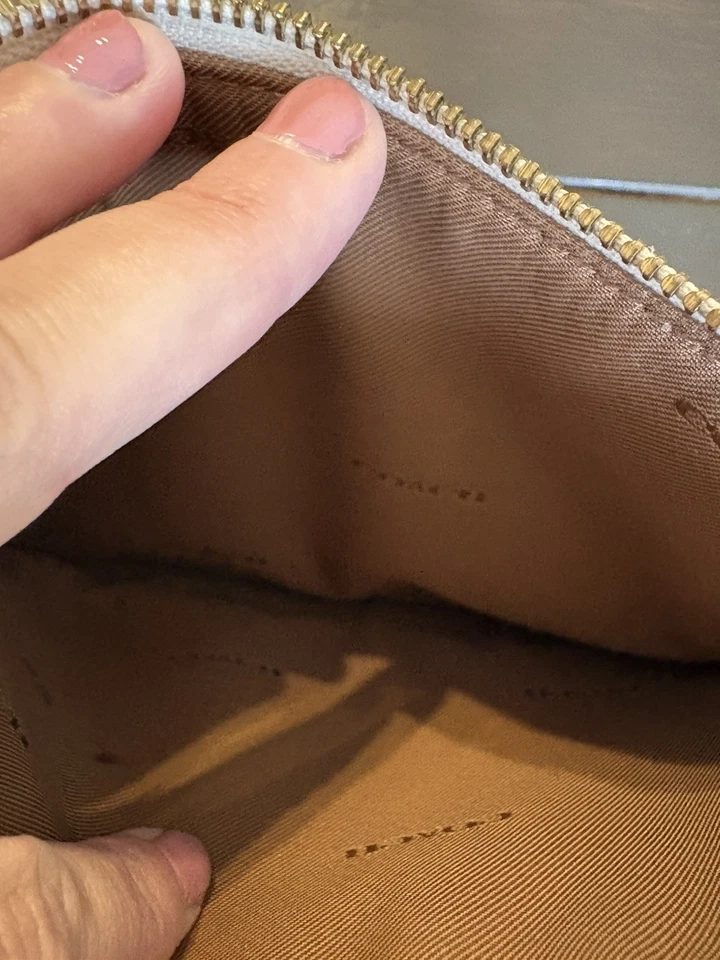 Bolso Bandolera Coach Cuero Guijarro Tiza 2 Compartimentos con Cremallera DELGADO BLOQUEO GIRATORIO Foto 2 de 4